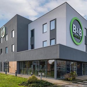 B&B Hotel Laval Ouest